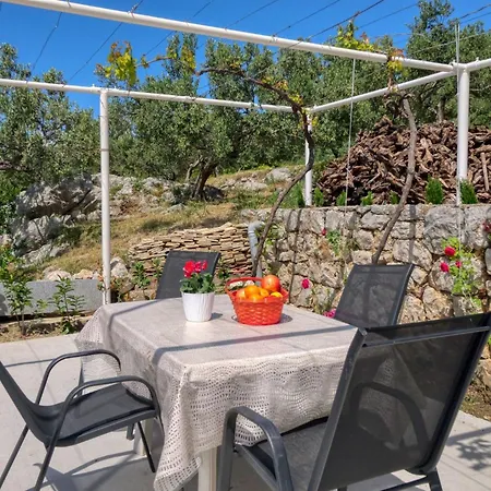 Apartman Antony *